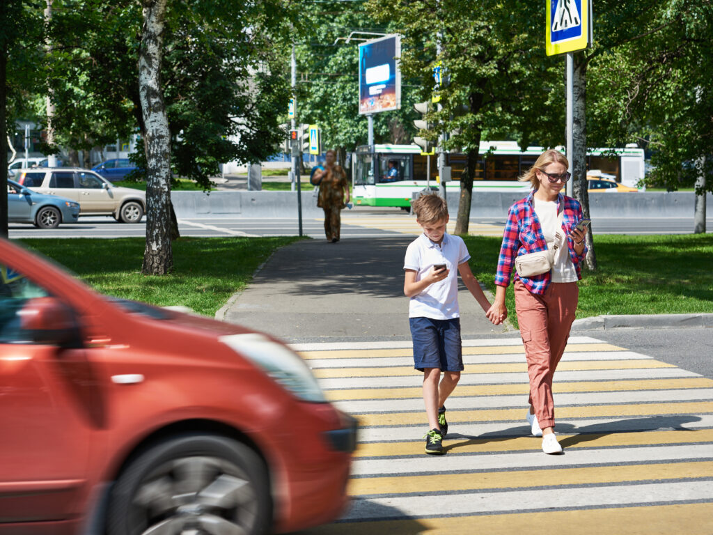 pedestrians crossing the road, pedestrian accident