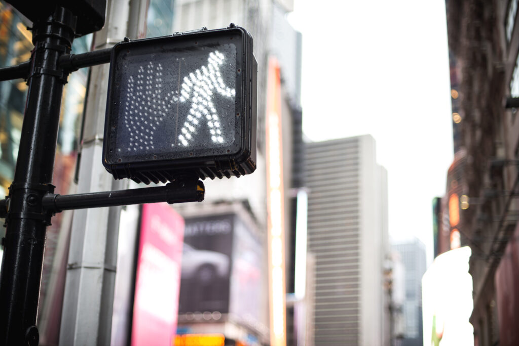 crosswalk sign in washington dc